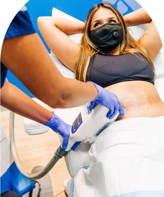 patient undergoing coolsculpting
