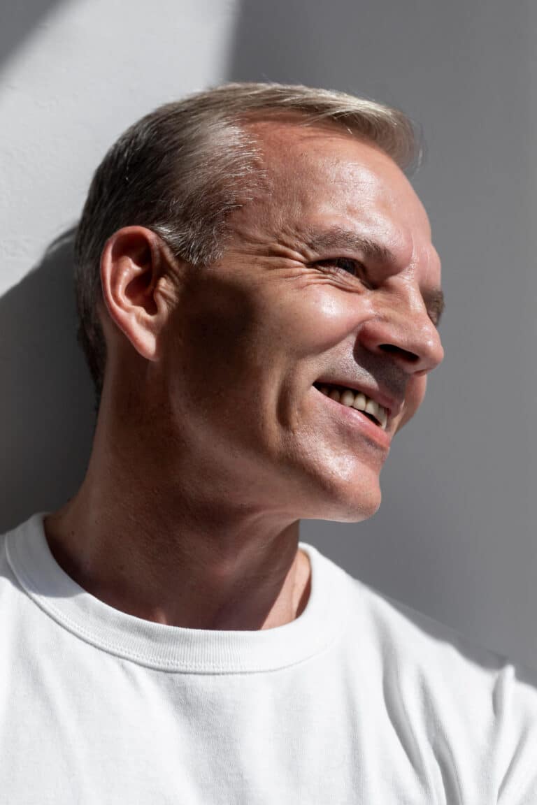describing Sculptology as a specialized CoolSculpting wellness center.